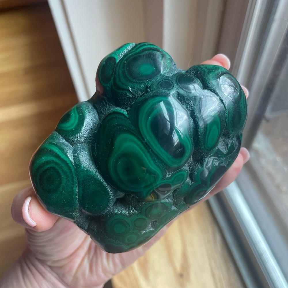 Polished malachite free form crystal